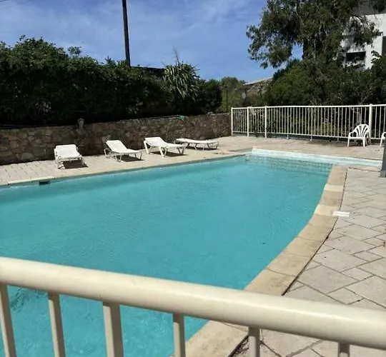 L'isula - Appt Pour 5 Climatise Avec Piscine LʼÎle-Rousse